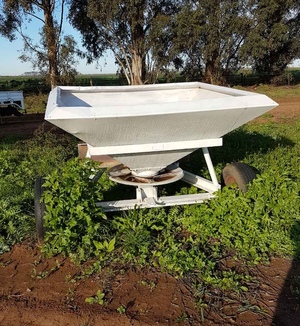 Crump 1000 Spreader