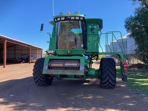 9750 STS Header with 2012 40 Ft Honey Bee Front