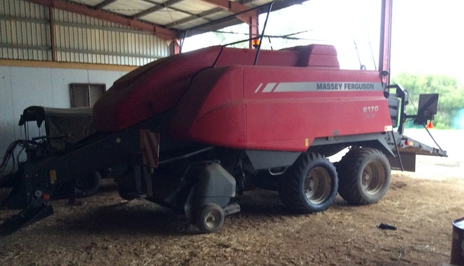 2009 Massey Ferguson 2170 Baler