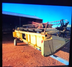 New holland 806 front