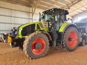 2014 Claas Axion 930 - 350hp