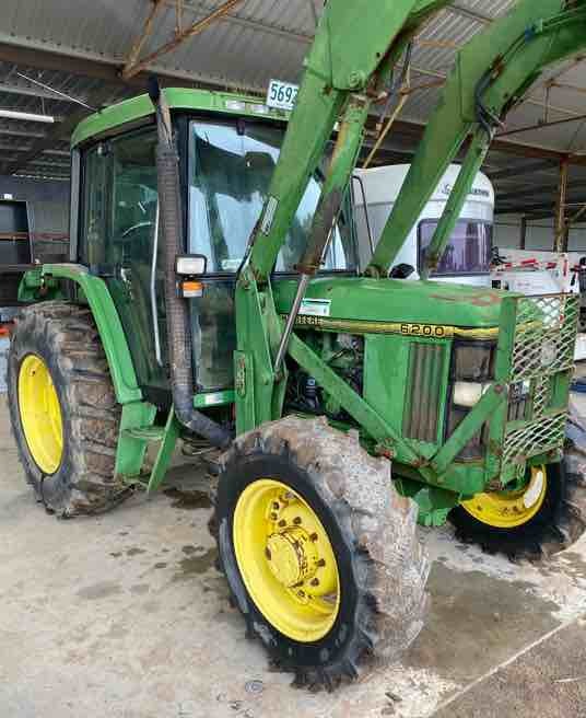John Deere 6200 FWA