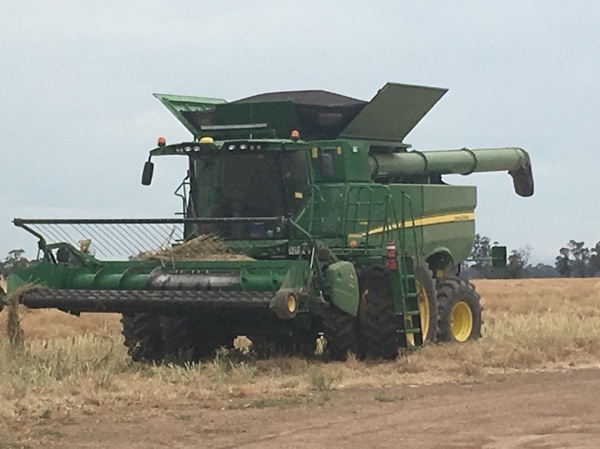 John deere 615p pick up