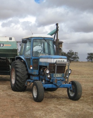 Ford 7700 Tractor