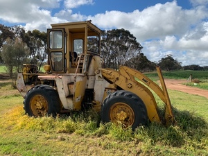 massey front end loader