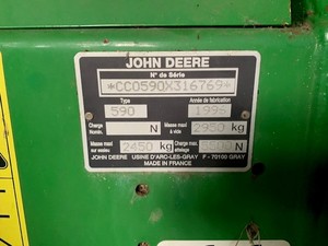 John Deere 590 Round Baler