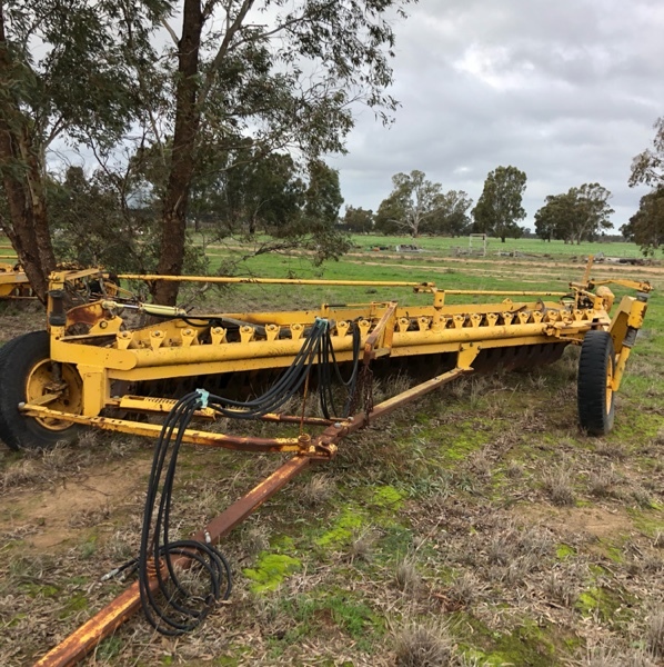 Chamberlain one way plough