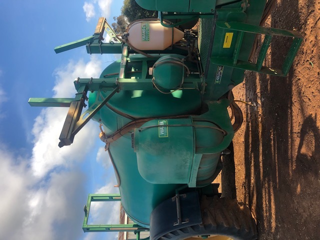 Gold acres sprayer 6,000lt 30 mt boom