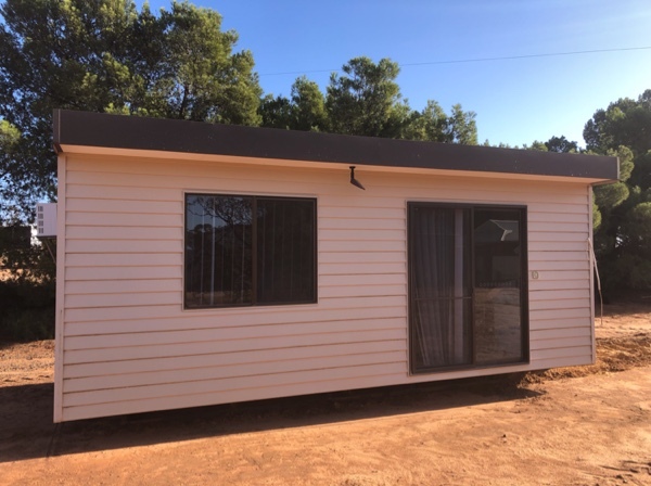 6.7 x 3.1 Portable Unit For Sale