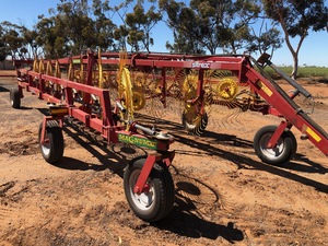 16 Wheel Sitrex Magnum Rake As New