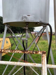 Over Head Fuel Tank - 2% Buyers Premium On All Lots