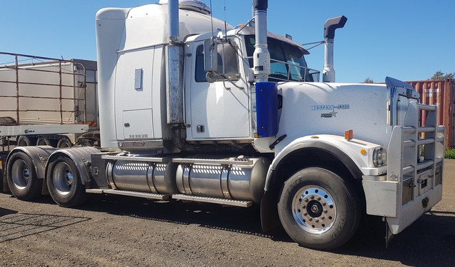 2000 Western Star 4900 Series