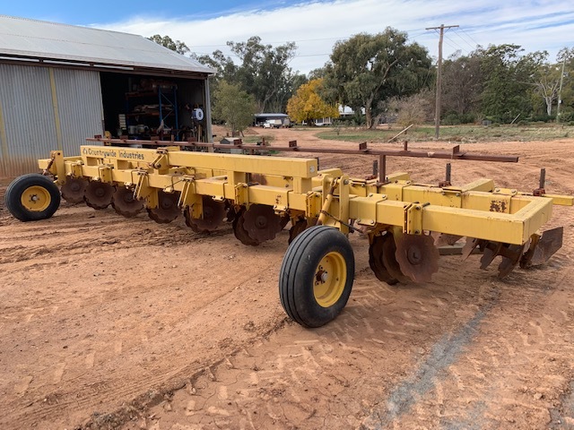 Countrywide 8mt Go Devils