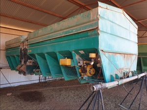 Jetstream 20' Grouper