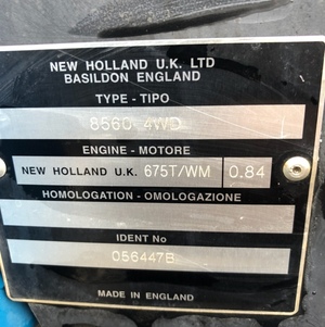 Ford-New Holland 8560