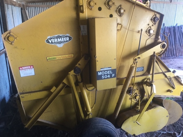 Vermeer 504F Round Baler
