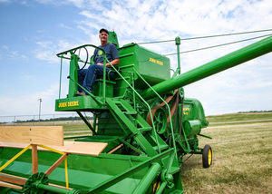 WANTED OLD JOHN DEERE MODEL 45 or 55 HEADER / HARVESTER / COMBINE