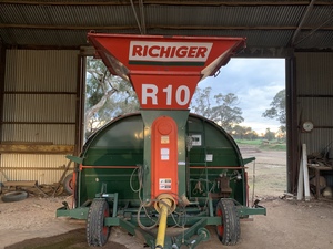 Richiger R10 Grainbag Inloader