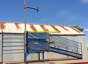 2x Harrington Sheep Handlers