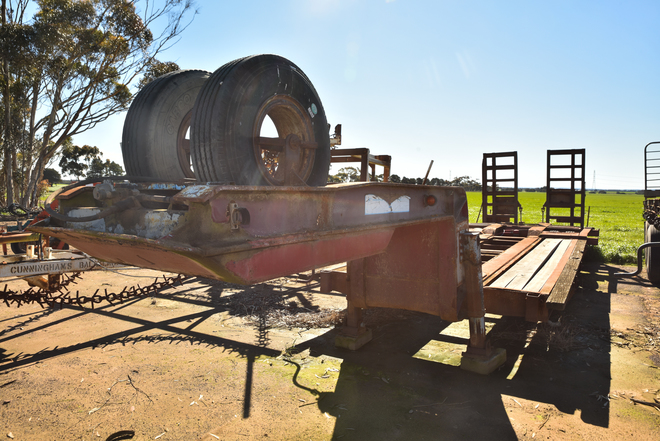 Under Auction - Freighter Float 8m Bed - To Be Auctioned on 01/10/19 