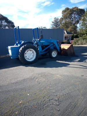 Ford 3000 Diesel Front End Loader