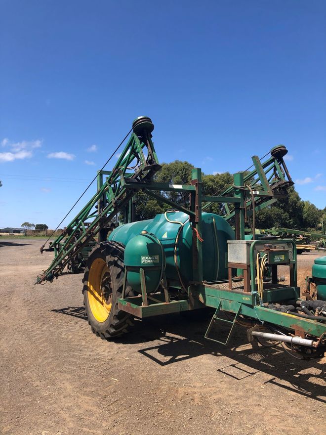 2500L Goldacres Praire Boomspray  20M boom 