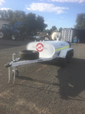 Red Dog Fuel Trailer 2000 lt