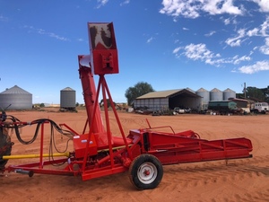 Ombu Grain Bag Outloader
