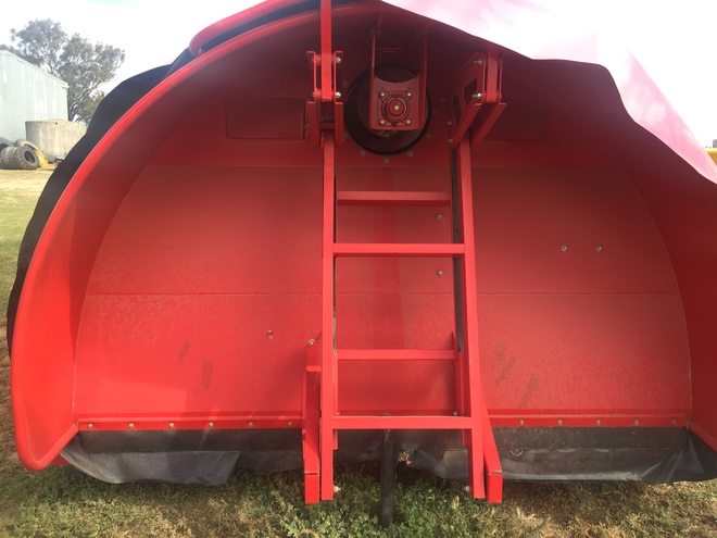 2017 Akron grain bagger 