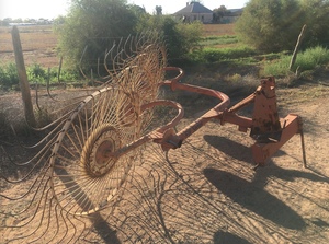 4 Wheel Howard FW Series Hay Rake