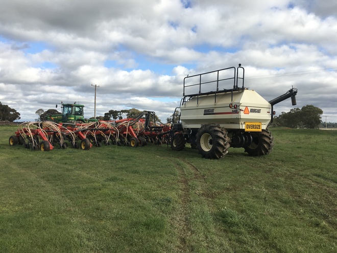 55' Borgault Airseeder 
