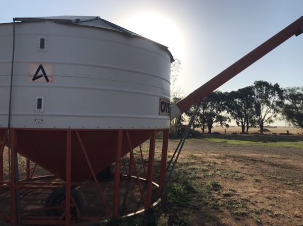 Ahrens Sherwell 31/mt Auger Bin / Field Bin For Sale