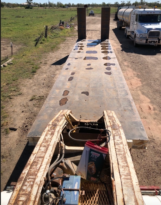 Kenworth Prime Mover with Hallmark Quad Float