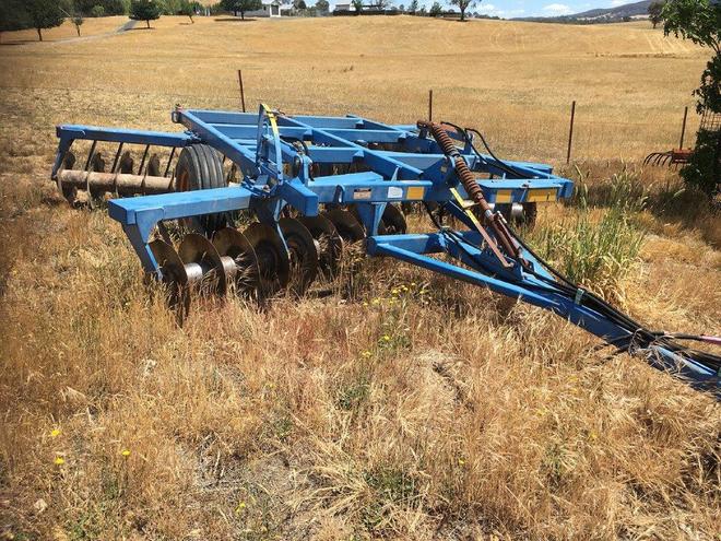 36 Plate Grizzly Offset Disc Plough