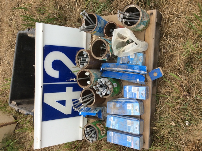 Under Auction - Assorted Hardware - 2% + GST Buyers Premium On All Lots 