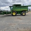 2006 John Deere 9760 STS Bullet Rotor with 930D Draper Front