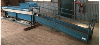 Sheep VE handler with lead up race