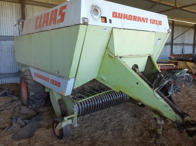 1998 Claas Quadrant 1200 Square Baler