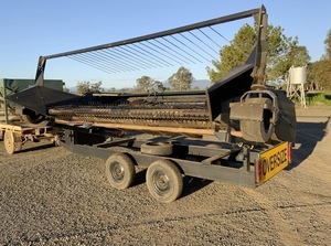 2000 Series Countrywide Canola Front with Countrywide Trailer