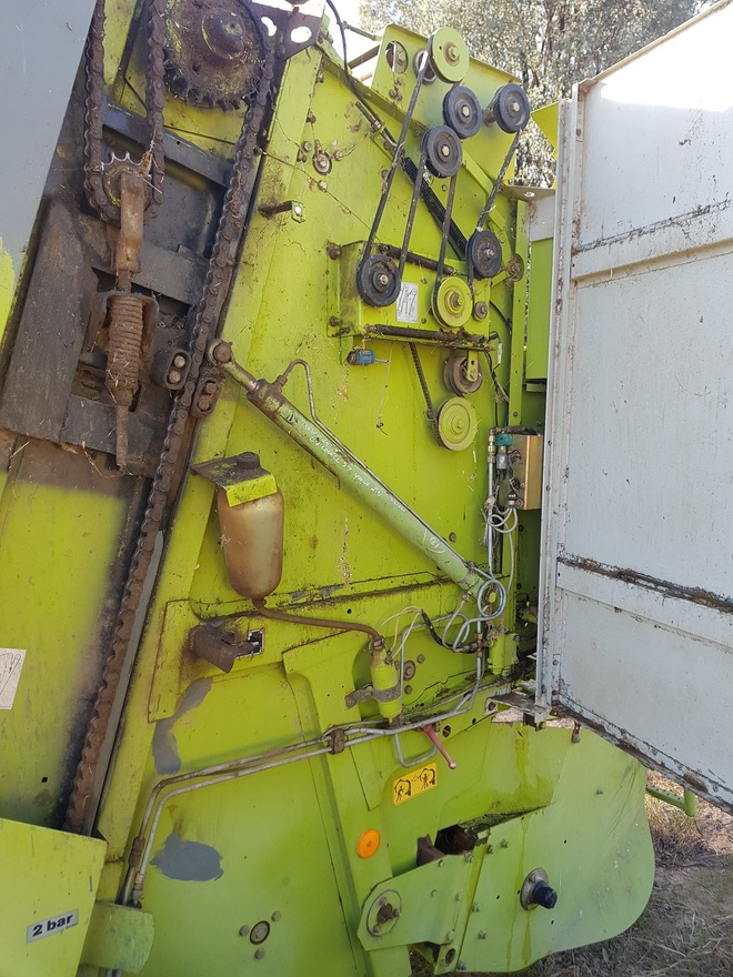 Class rollant 66 Net Wrap Round Baler  