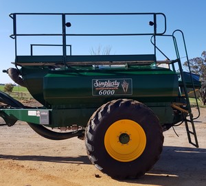 Late model Simplicity TR2 6000.