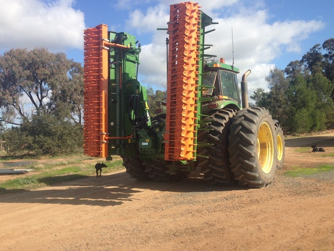 Amazone 6001-2 6 Meter 