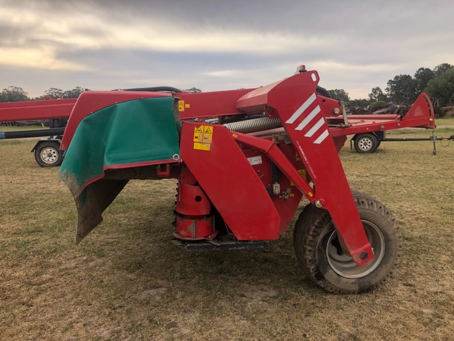 2016 Kverneland 4336CR Mower Conditioner -  2% + GST Buyers Premium On All Lots
