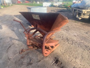 New Holland 3PL 1 Tonne Super Spreader 