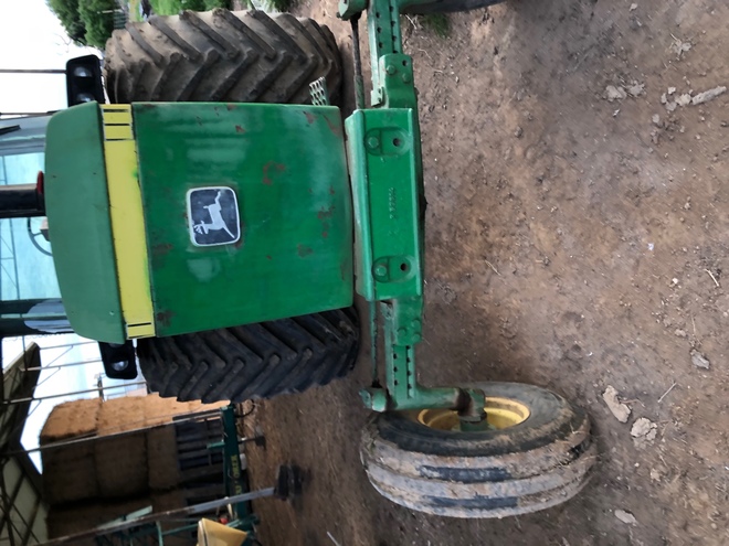 John Deere 4240 Tractor