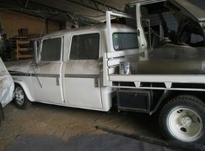 WANTED - DODGE D5N 300 Crew Cab Tray Truck - Will consider 400 0r 500 Models.