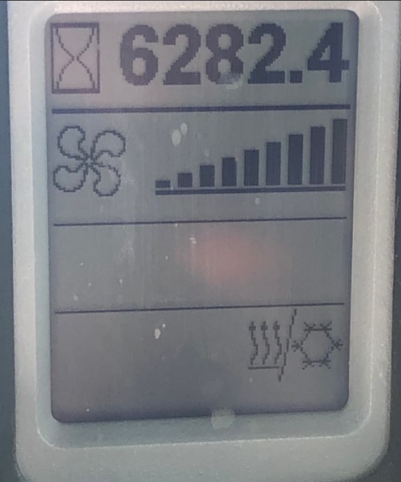 Under Auction (A125) - 2009 New Holland T8050