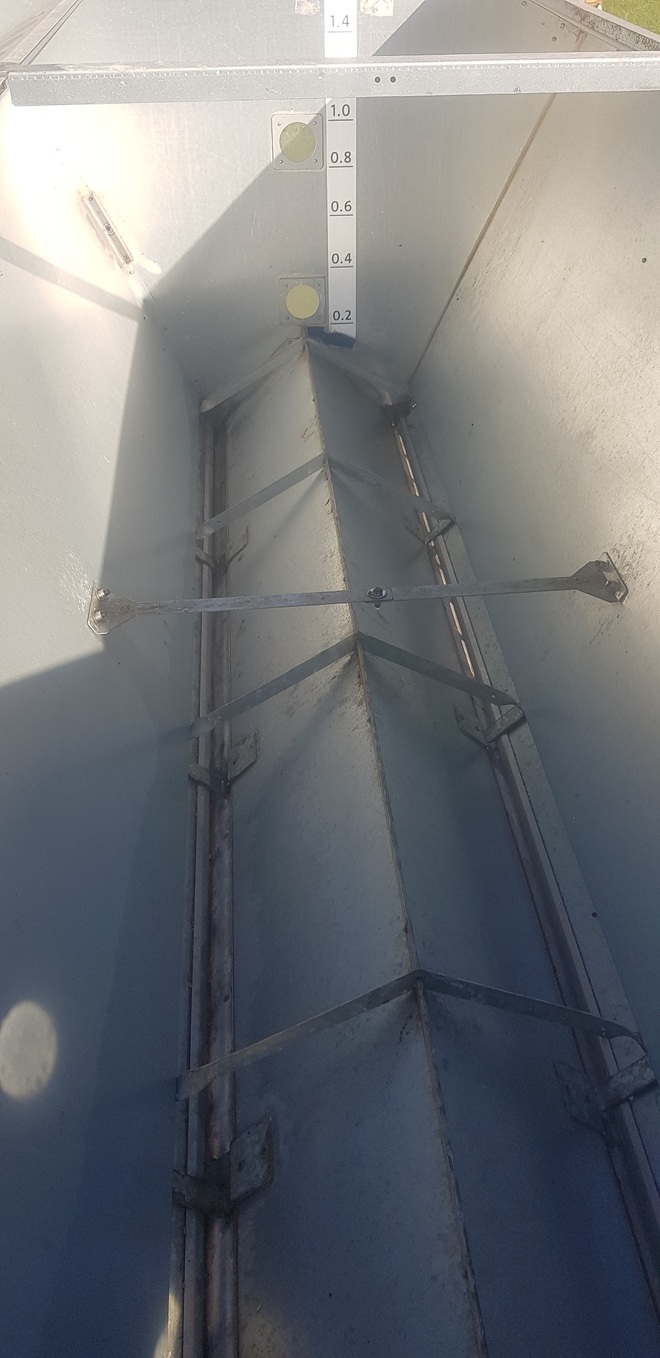 NGF1800 Advantage Sheep Feeder