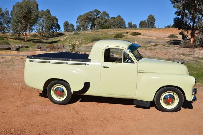 FX / FJ Holden Ute or Old Holden cars 