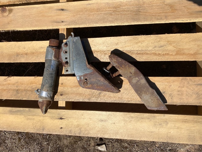 Primary Sales Knife Points & Double shoot boots